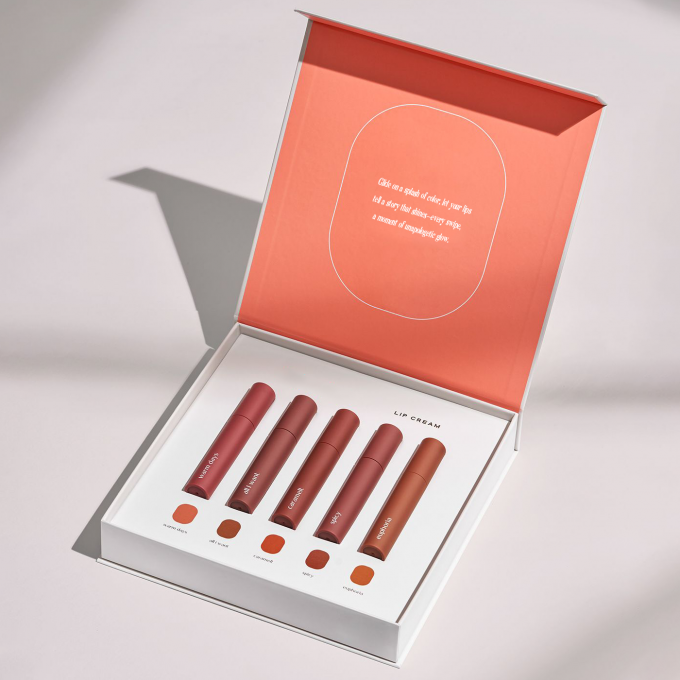 カスタムリップグランドパッケージボックスデザイン