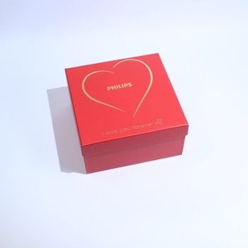パーソナライズド ラグジュアリー レッド 小売 カーボン ギフト ボックス 蓋とベース 小規模企業