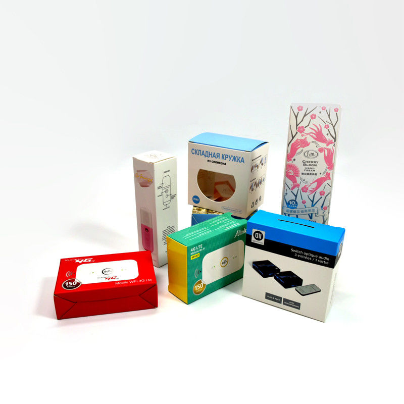 オーダーメイド ローゴ付き 空き包装箱 白い紙箱 あらゆる種類の製品展示箱
