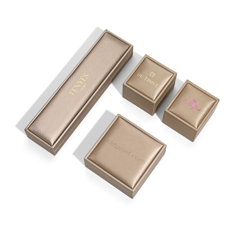 シャンパンゴールド オーダーメイドロゴとリサイクル素材の豪華宝石箱