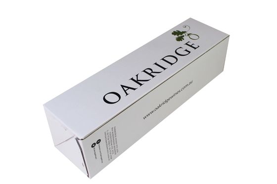 白は単一のパックのワイン・ボトルのための折り畳み式ボール箱箱のカートンを波形を付けた